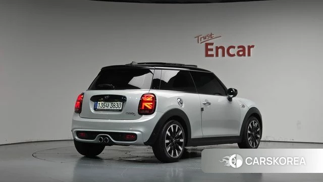 Mini Cooper S 2020 Серебристо-серый из Кореи