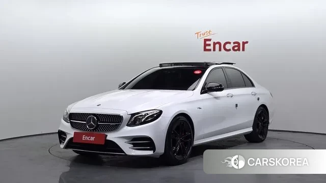 Mercedes-Benz E-Class W213 2019 Белый из Кореи