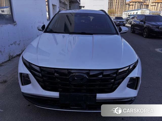 Hyundai Tucson 2022 Белый из Китая