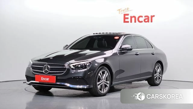 Mercedes-Benz E-Class W213 2021 Серый из Кореи