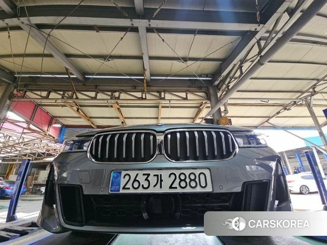 BMW 6 Series GT (G32) 2023 Серый из Кореи