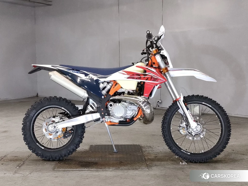 Проданный KTM 250EXC SIXDAYS 2023 из Японии
