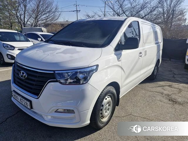 Hyundai The New Grand Starex 2019 Белый из Кореи