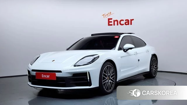 Porsche Panamera (976) 2024 Белый из Кореи