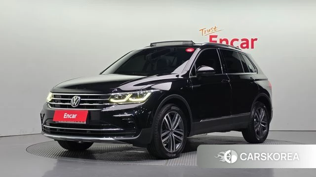 Volkswagen Tiguan second Generation 2023 Черный из Кореи