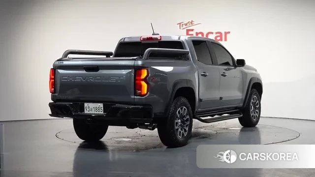 Chevrolet (GM Daewoo) All New Colorado 2024 Серый из Кореи