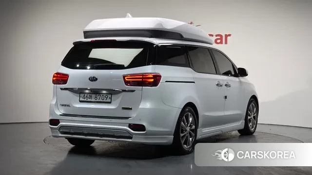 Kia The New Carnival 2018 Белый из Кореи