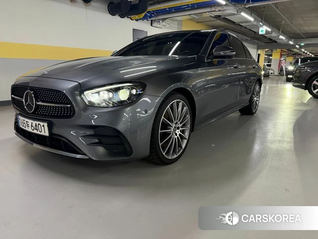 Mercedes-Benz E-Class W213 2021 Серый из Кореи