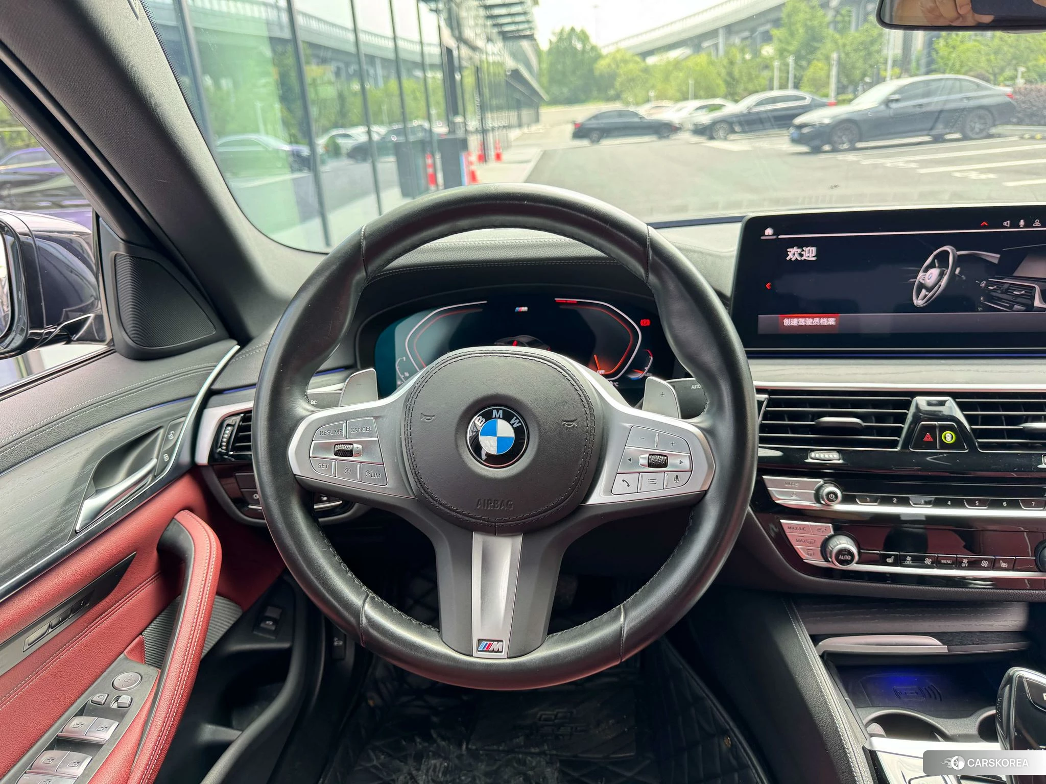 BMW 5 series 2023 Черный из Китая
