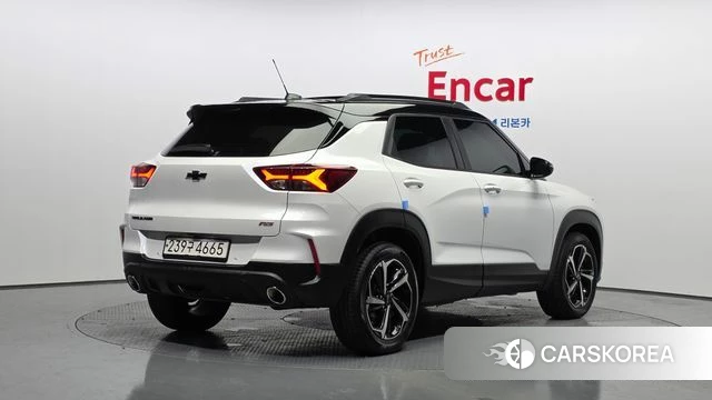 Chevrolet (GM Daewoo) Trailblazer 2021 Белый из Кореи