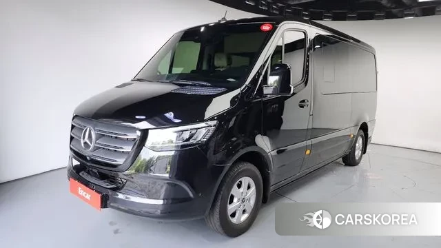 Mercedes-Benz Sprinter 2022 Черный из Кореи