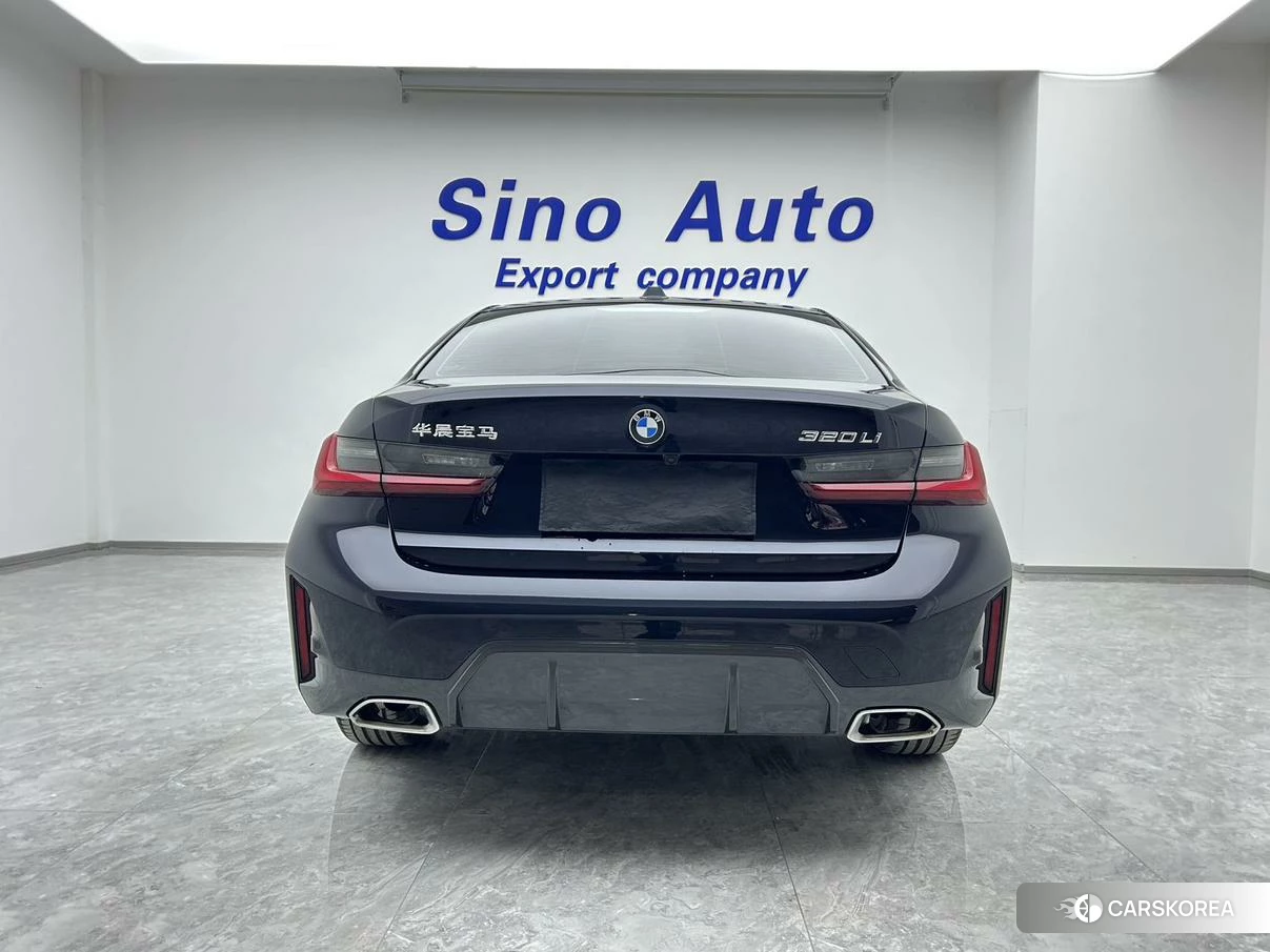 BMW 3 series 2022 Черный из Китая