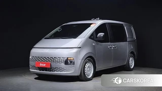 Hyundai Staria 2021 Серебряный из Кореи