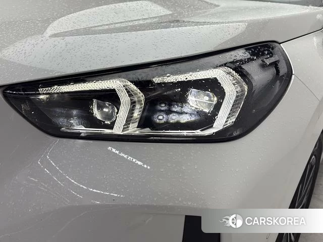 BMW iX1 2024 Белый из Китая