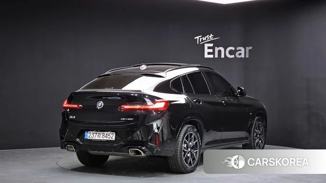 BMW X4 (G02) 2023 Черный из Кореи