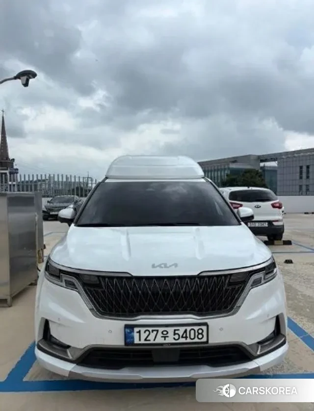 Kia Carnival 4th generation 2023 Белый из Кореи