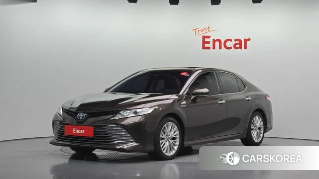 Toyota Camry (XV70) 2018 Коричневый из Кореи