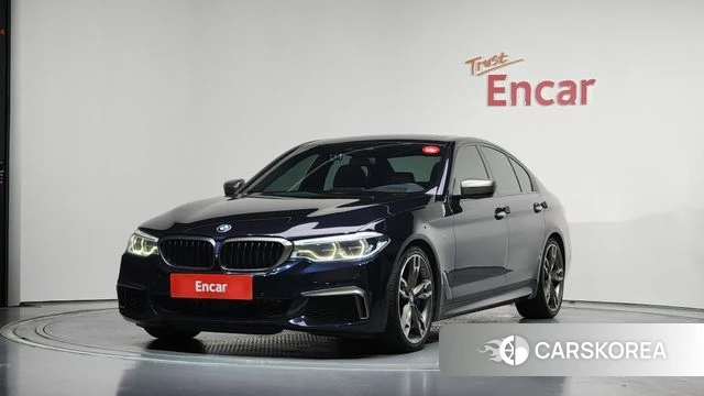 BMW 5 Series (G30) 2018 Черный из Кореи