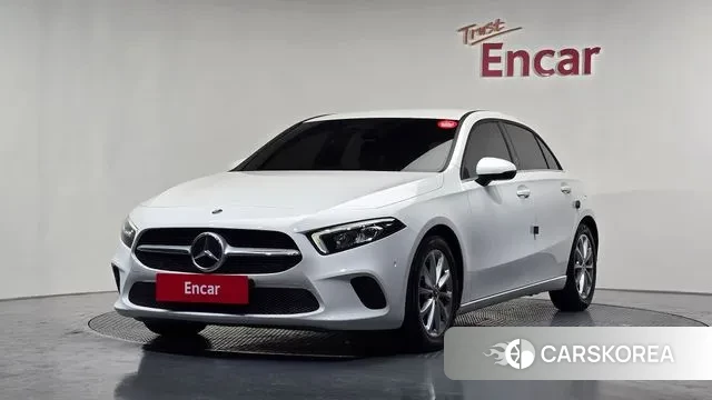 Mercedes-Benz A-Class W177 2020 Белый из Кореи