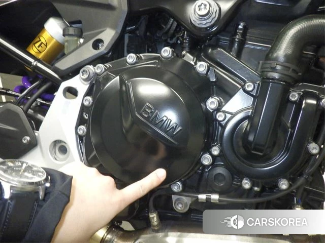 Engine photo
