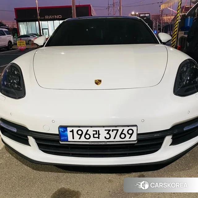 Porsche Panamera (971) 2020 Белый из Кореи