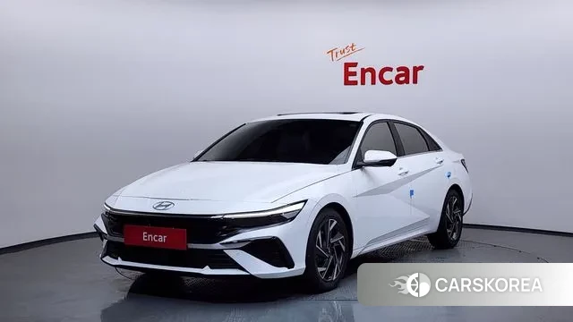 Hyundai The New Avante Hybrid (CN7) 2023 Белый из Кореи