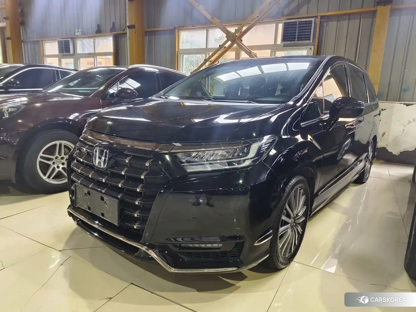 Honda Elysion 2023 Черный из Китая