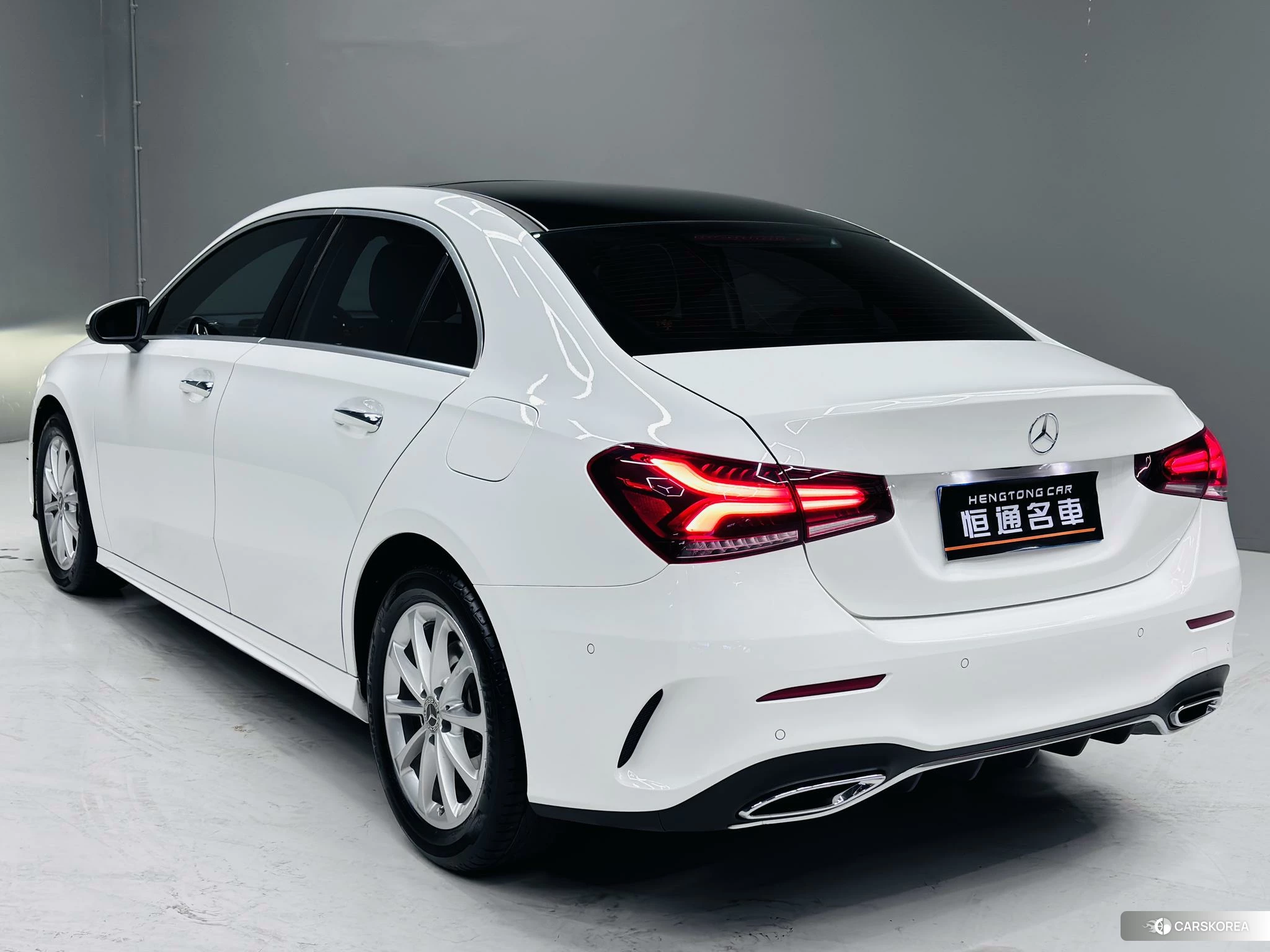 Mercedes-Benz Class A 2020 Белый из Китая