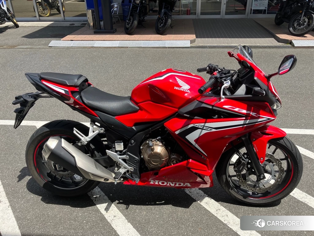 Проданный Honda CBR400R ABS 2020 из Японии