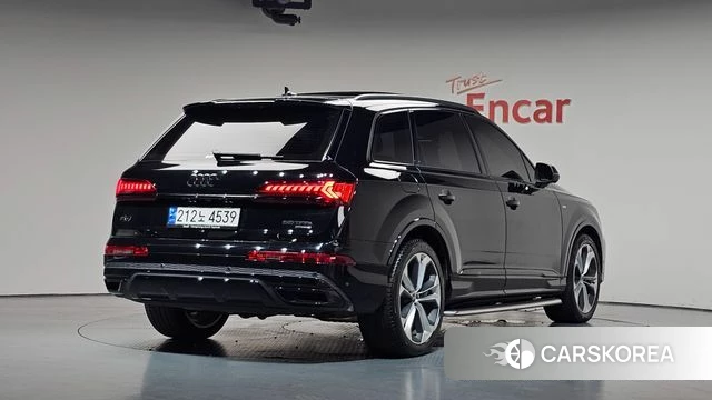 Купить Audi Q7 (4M) из Южной Кореи
