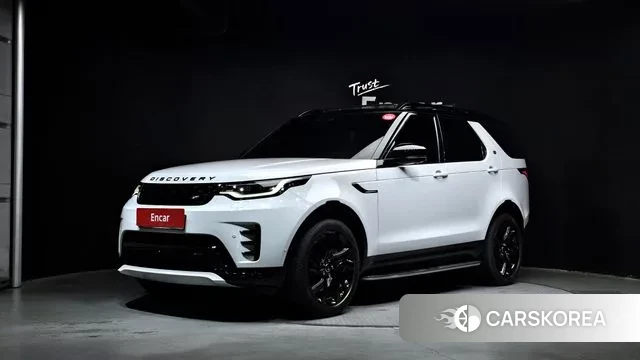 Land Rover Discovery 5 2023 Белый из Кореи