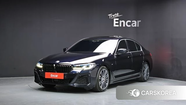 BMW 5 Series (G30) 2019 Черный из Кореи