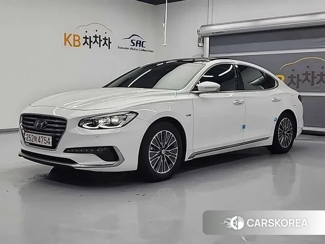 Hyundai Grandeur IG Hybrid 2019 Белый из Кореи