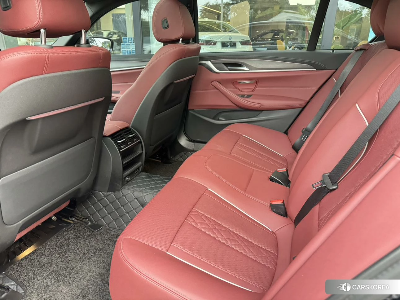 BMW 5 series 2023 Черный из Китая
