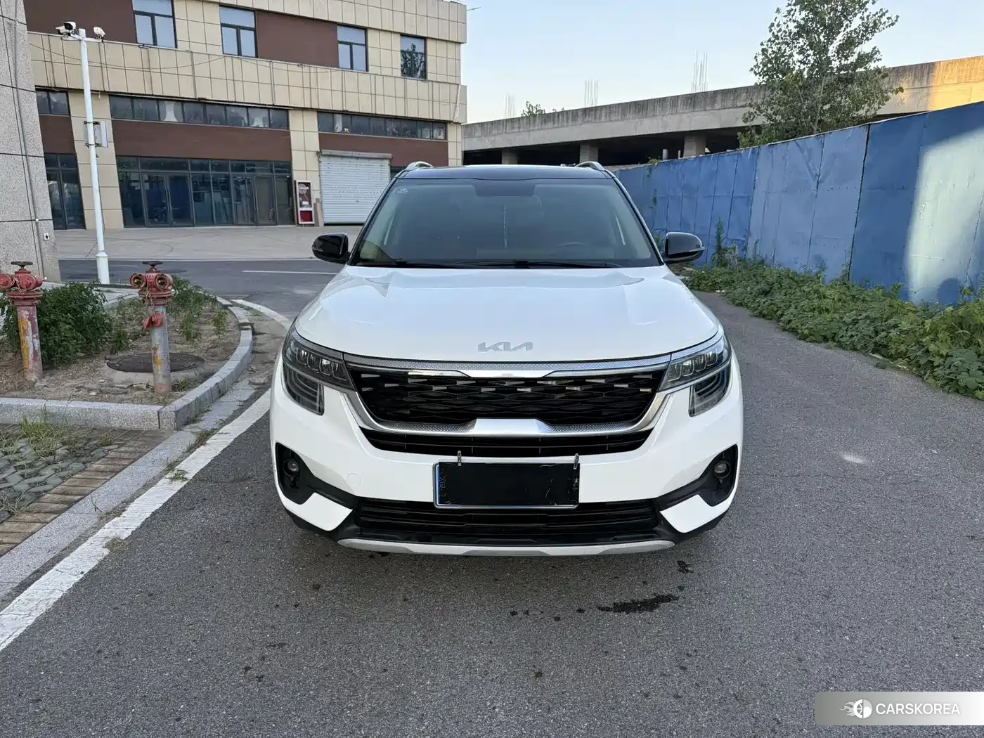 Kia KX3 2022 Белый из Китая