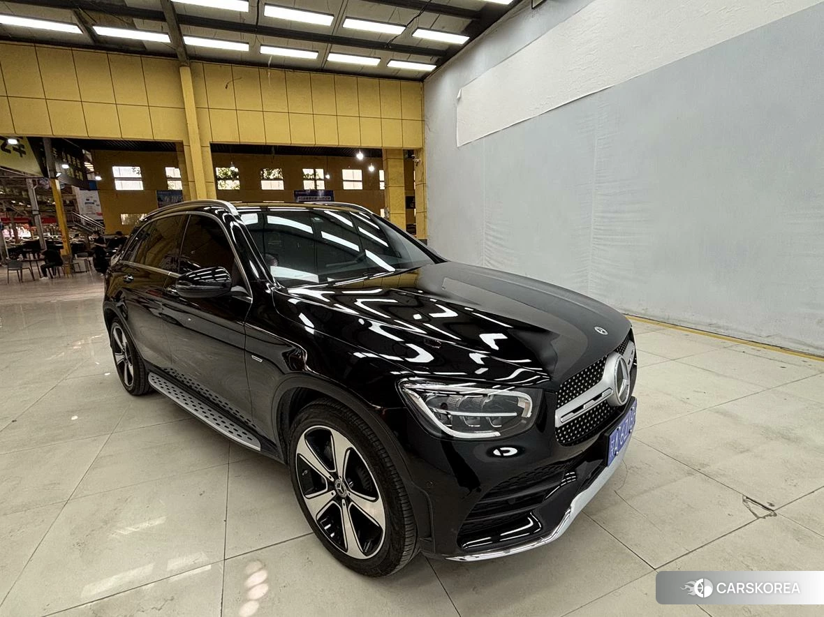 Mercedes-Benz GLC 2022 Черный из Китая