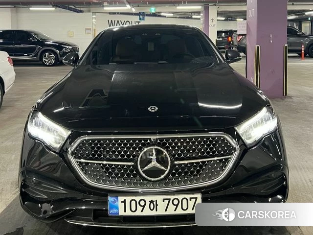 Mercedes-Benz E-Class W214 2025 Черный из Кореи