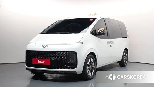 Hyundai Staria 2023 Белый из Кореи
