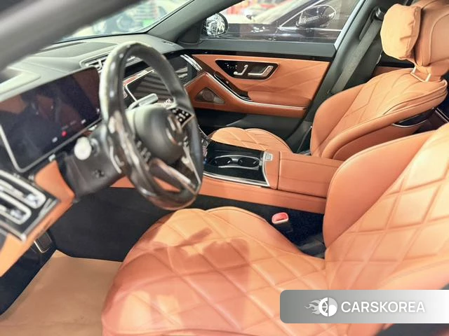 Mercedes-Benz Maybach S-class 2023 Черный из Китая