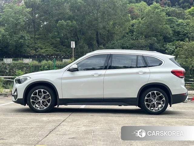 BMW X1 2022 Белый из Китая