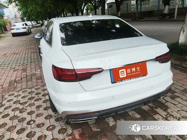 Audi A4L 2024 Белый из Китая