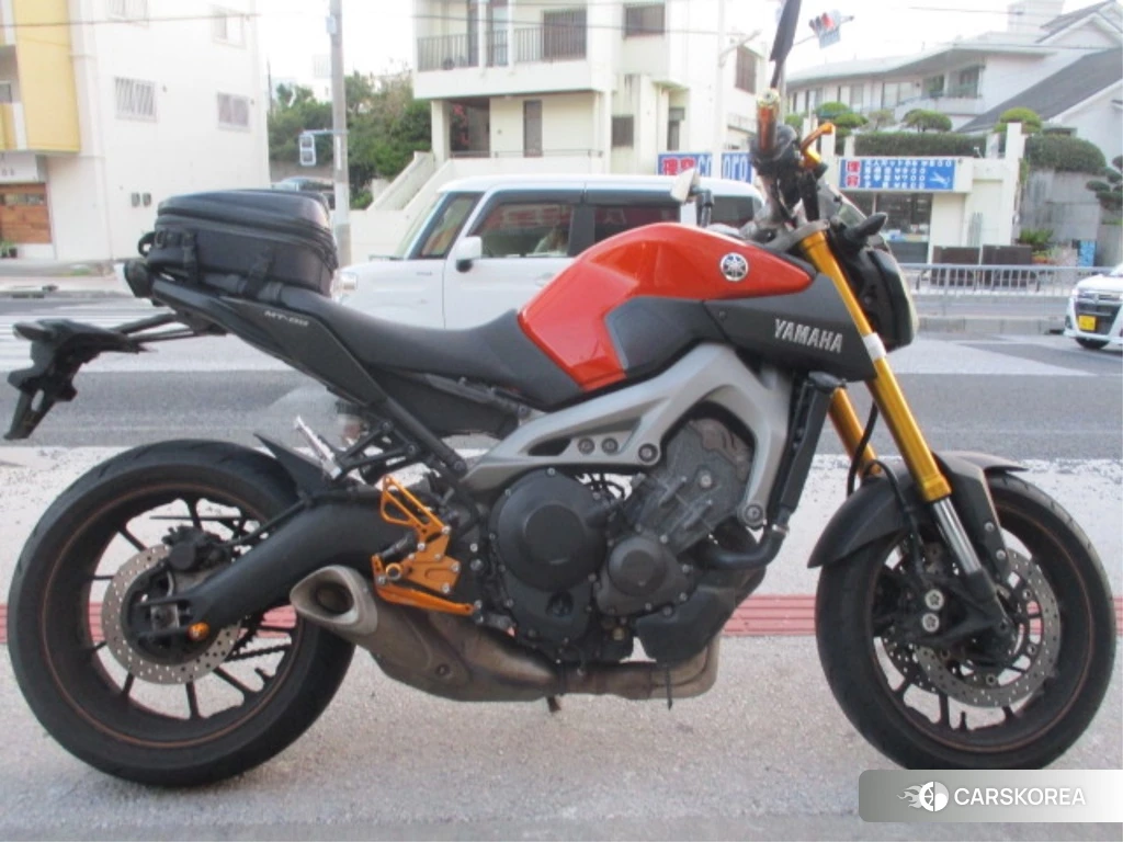 Проданный Yamaha MT-09 2015 из Японии