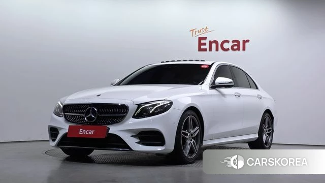 Mercedes-Benz E-Class W213 2019 Белый из Кореи