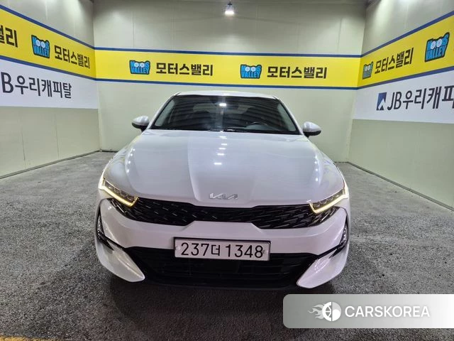 Kia K5 3rd generation 2022 Белый из Кореи