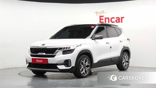 Kia Seltos 2021 Белый из Кореи