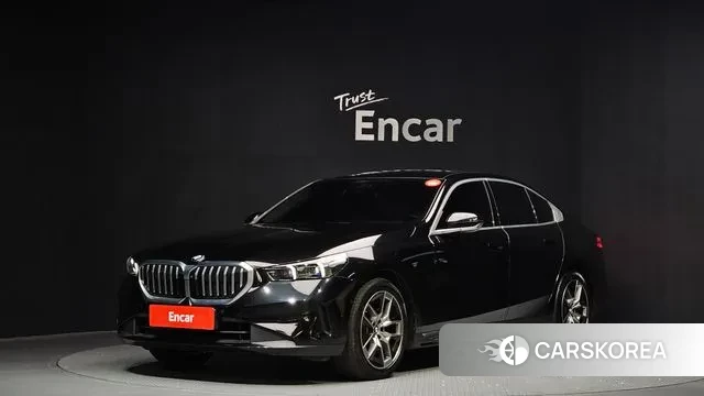 BMW 5 Series (G60) 2024 Черный из Кореи