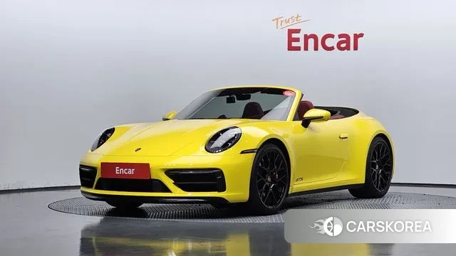 Porsche 911(992) 2023 Желтый из Кореи