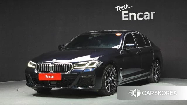 BMW 5 Series (G30) 2022 Черный из Кореи