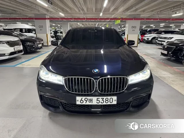 BMW 7 Series (G11) 2018 Синий из Кореи