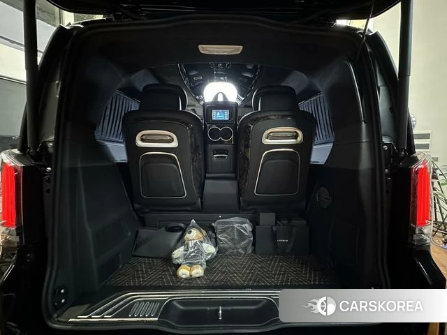 Mercedes-Benz V-class 2024 Черный из Китая